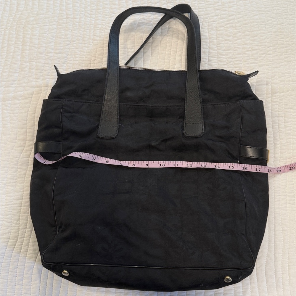 CHANEL Travel Line Black Tote - Picture 6 of 7
